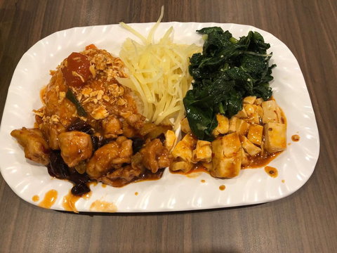 Happy Hours Tea Bar - Events Australia 0