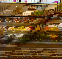 Squeezz Juice Bars - Accommodation Europe