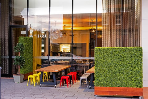 La Tierra Restaurant & Bar - Events Australia 2