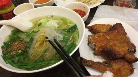Phuong Nam Noodle House - Tourism Bookings 0