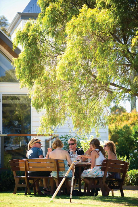 Rustico At Hay Shed Hill - Events Australia 0