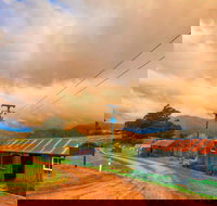 Hartzview Vineyard Heritage Pickers Hut Village - Events Australia