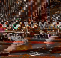 Gilroy's Hotel - Events Australia