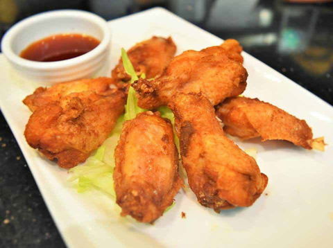 Lazat Malaysian Restaurant - Sunshine - Accommodation Europe 0