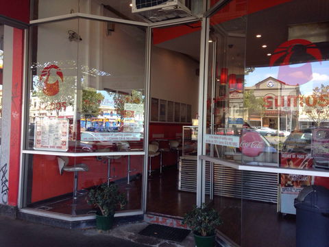 Sumos Noodle & Sushi Bar - Accommodation Europe 0