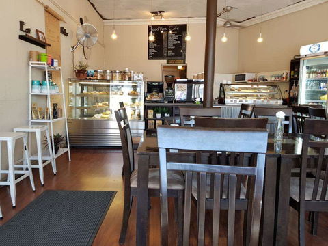 The Good Vibes Cafe - Accommodation Europe 0