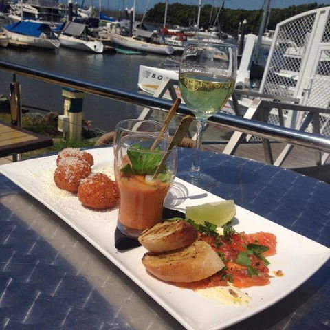 Queensland Cruising Yacht Club - Tourism Bookings 0