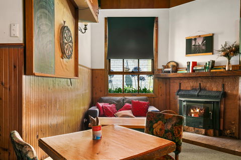 Archies Couch - Events Australia 2