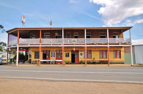 Railway Hotel Bribbaree - Events Australia 1