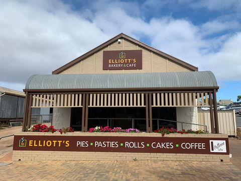 Elliott's Bakery & Cafe - Accommodation Europe 0