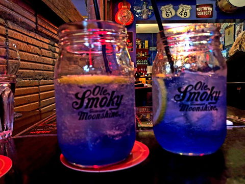 Pistol Pete's Food N Blues - Events Australia 1