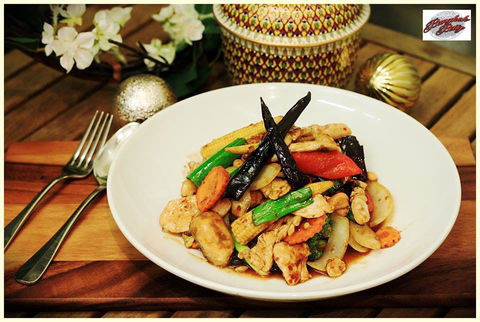 Yummy Thai Food - Tourism Bookings 0
