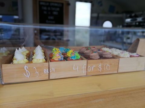 Vanilla Sprinkles Cupcakes & Coffee - Accommodation Europe 0
