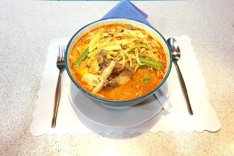 Raymonds At Malua Bay Bowling Club - Events Australia 0