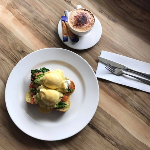 Busby's Cafe Restaurant - Accommodation Europe 0