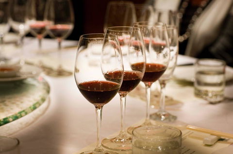 Golden Century Seafood Restaurant - Tourism Bookings 1