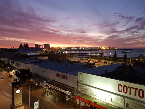 HarbourView Restaurant And Bar - Events Australia 1