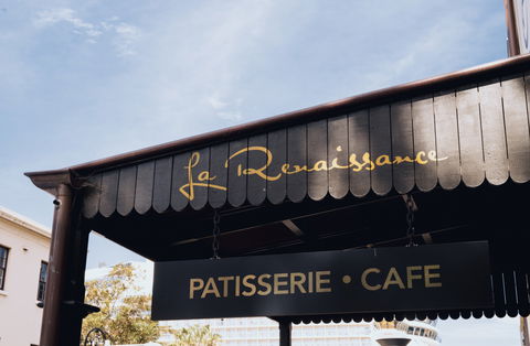La Renaissance - Tourism Bookings 0