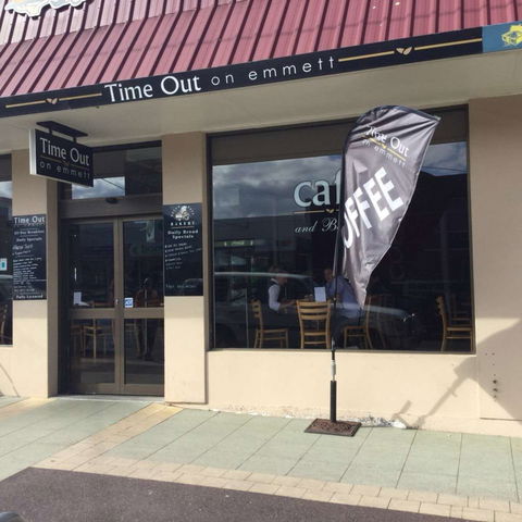 Time Out On Emmett - Accommodation Europe 0