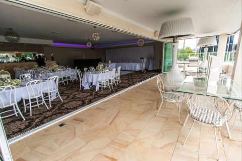 Allure Restaurant - Accommodation Europe 1
