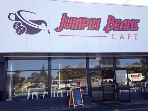 The Mandalay Bus - Events Australia 0