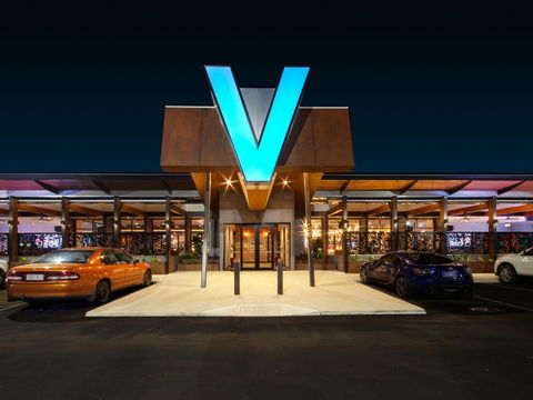 V Hotel - Tourism Bookings 0