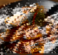 Hotel Beach House Garden City - Events Australia