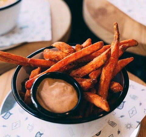 Izzy's Restaurant - Tourism Bookings 6