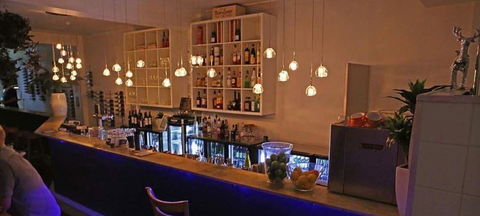 Kirk's Wine Bar - Tourism Bookings 2