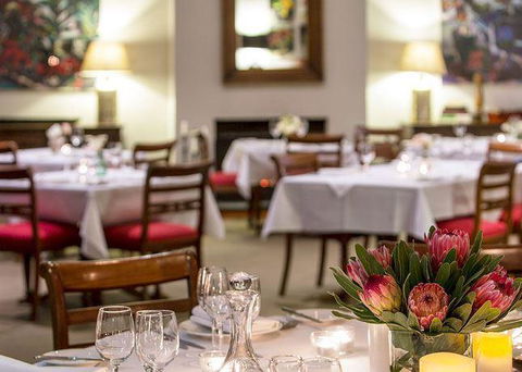 Linden Tree At Lindenderry - Events Australia 9