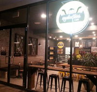 Munkeeskins Cafe - Accommodation Europe