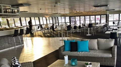 Pier Restaurant - Accommodation Europe 12