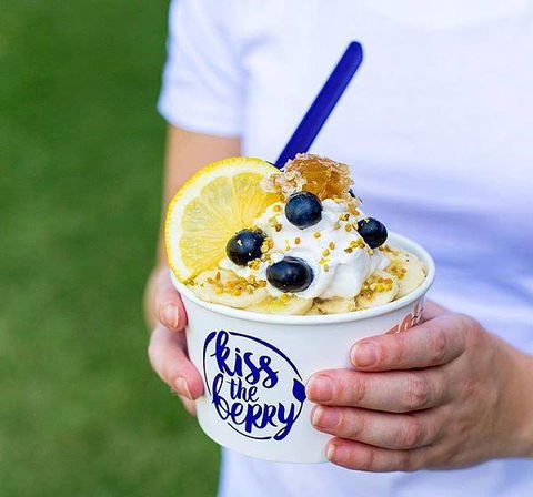 Kiss The Berry Burleigh Heads - Events Australia 6