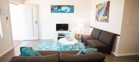 Papou's Kitchen Cafe - Events Australia 1