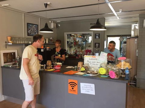 Pickers Cafe & Collectables - Events Australia 0