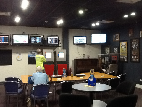 Tennant Creek Memorial Club - Accommodation Europe 4