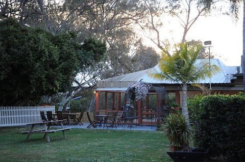 Artesian Spa Motel - Accommodation Europe 0