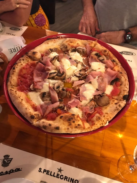 Italian Marina Pizza Restaurant - Events Australia 3