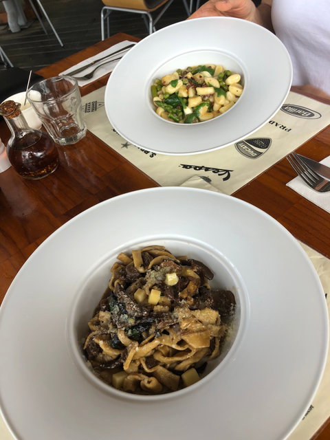 Italian Marina Pizza Restaurant - Events Australia 5