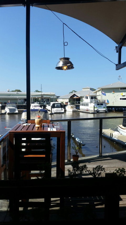 Italian Marina Pizza Restaurant - Events Australia 6