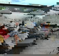 Smokys Bar  Grill - Accommodation Europe