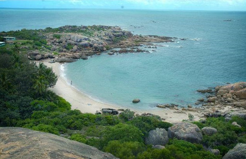 Meraki Whitsundays - Accommodation Europe 0