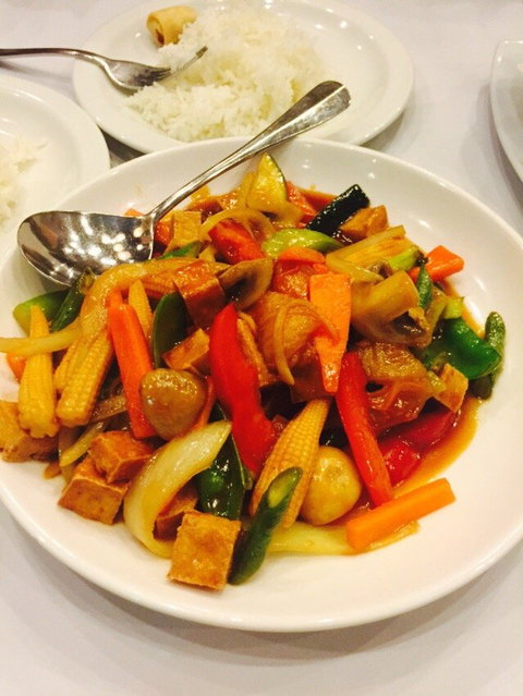 Nine Elephants - Tourism Bookings 4