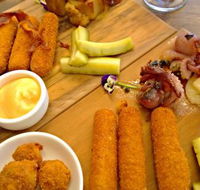 el perro tapas  pizza - Events Australia