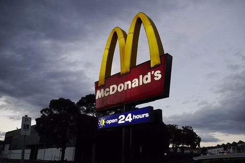 McDonald's - Tourism Bookings 0