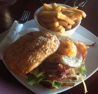 Monty's Restaurant - Accommodation Europe