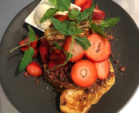 Runway Bar & Resturant - Tourism Bookings 0