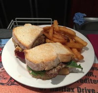 Bull and Bush Tavern - Events Australia