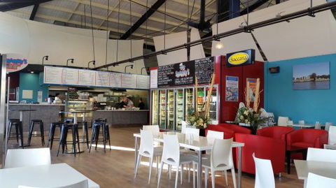 Sharky's Restaurant Bar And Grill - Events Australia 0