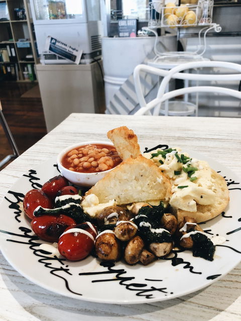 Along Came Henry - Events Australia 1